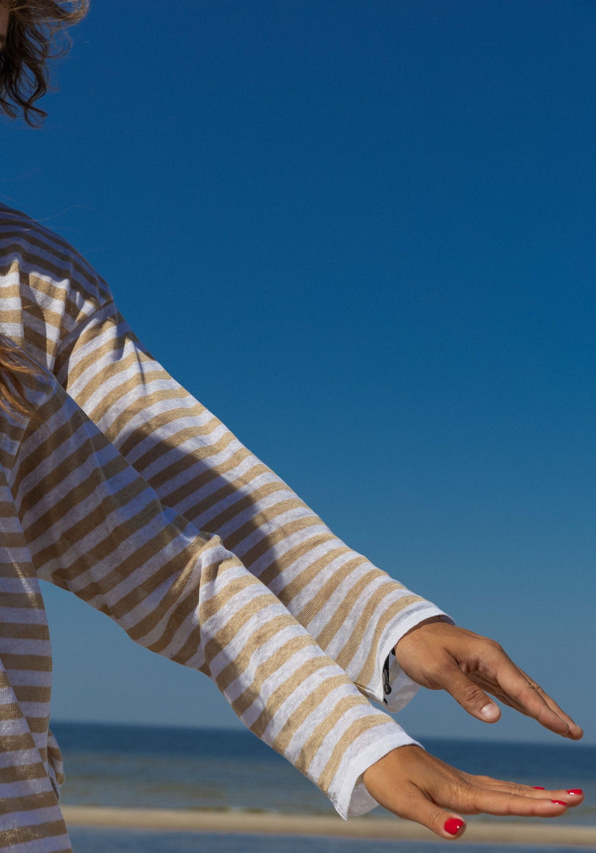Tanto 100% Linen Long-Sleeve Top