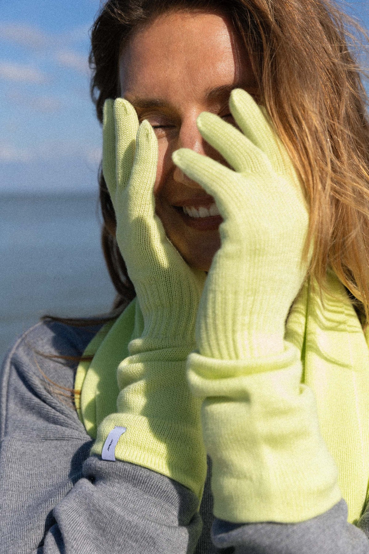Via 100% Merino Gloves