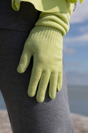 Via 100% Merino Gloves