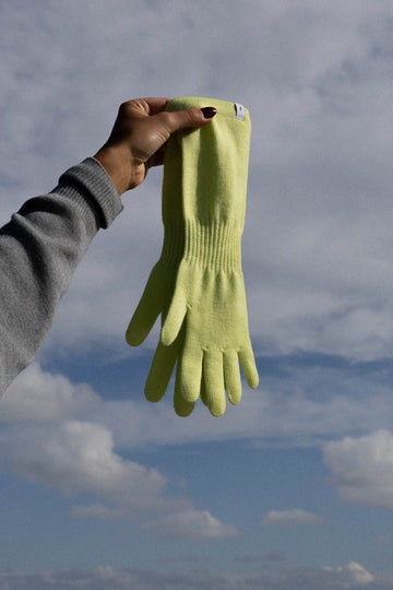 Via 100% Merino Gloves