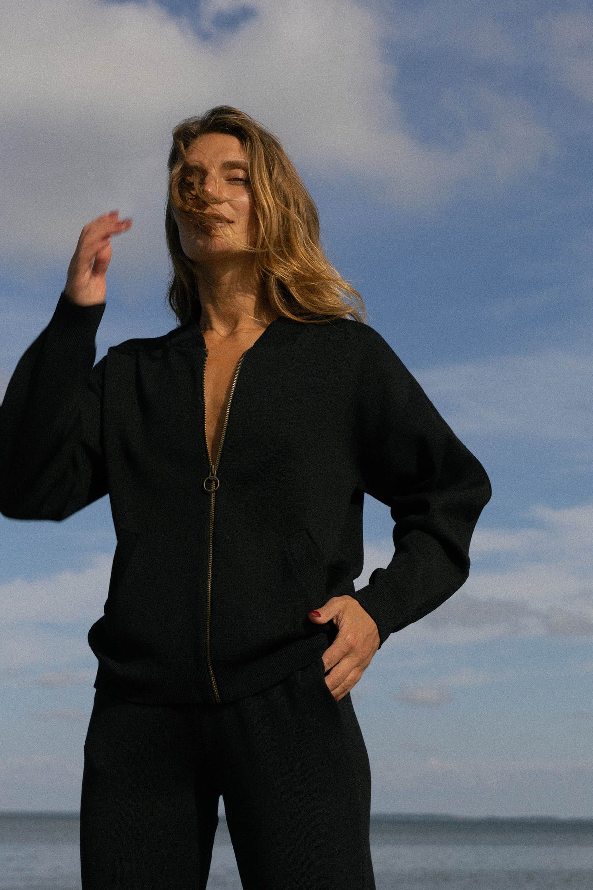Onda 100% Merino Bomber Jacket