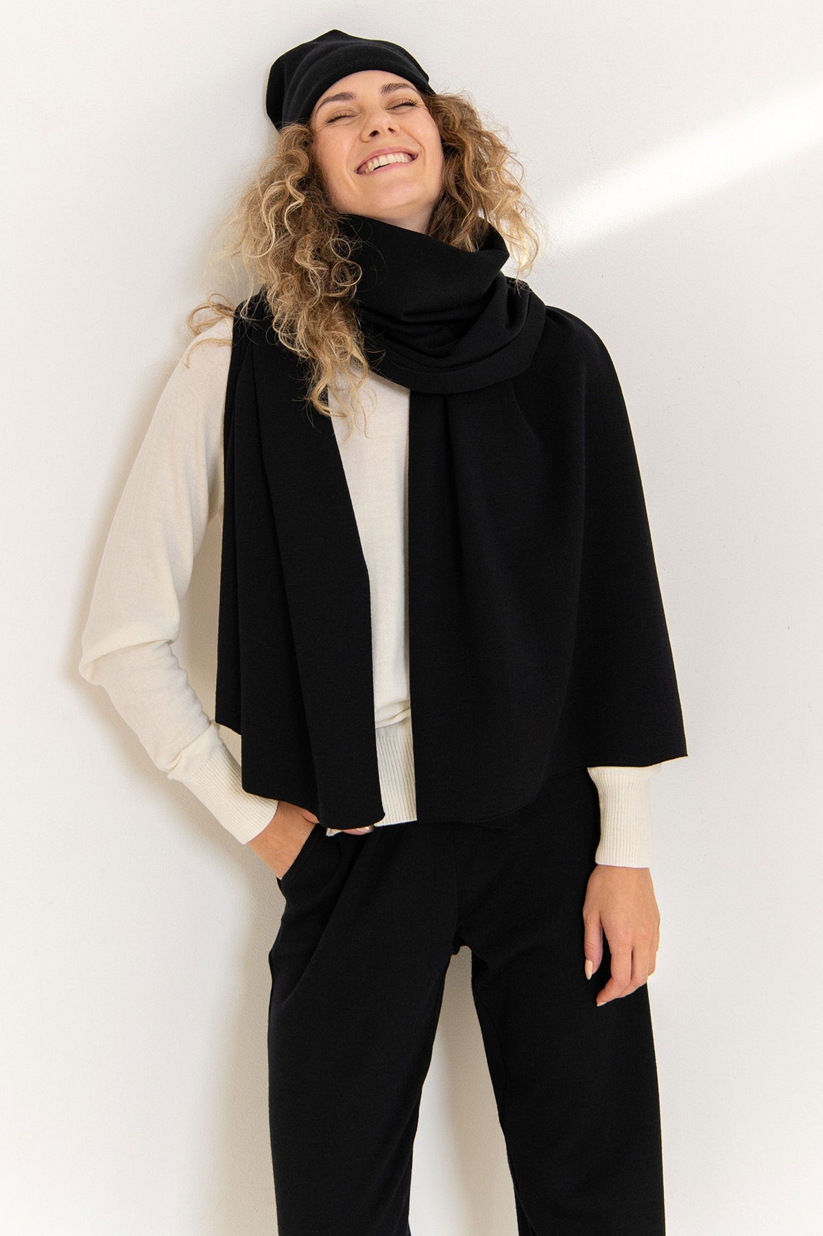 Via 100% Merino Scarf